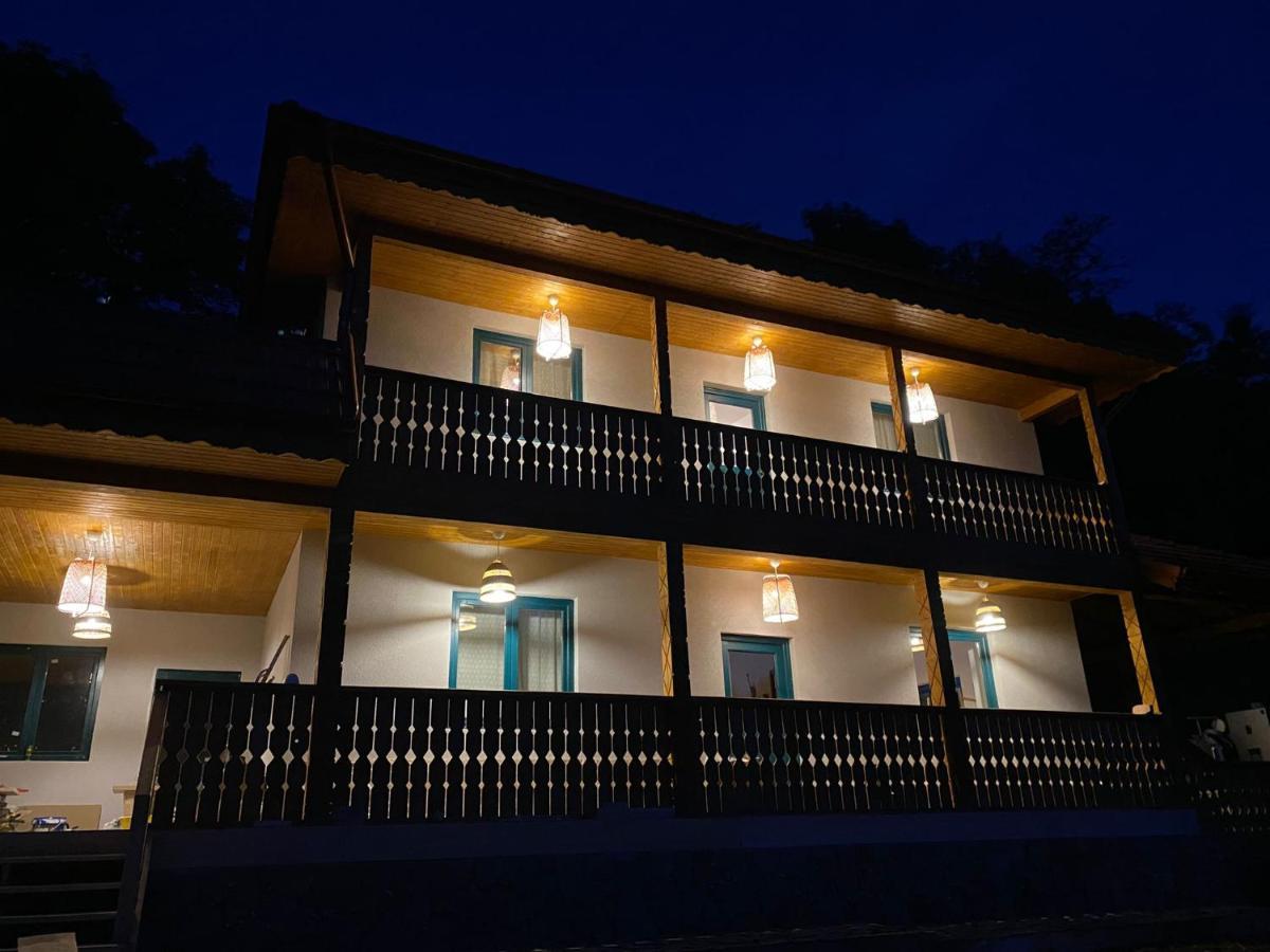 לינה וארוחת בוקר Colti Casa Lila מראה חיצוני תמונה