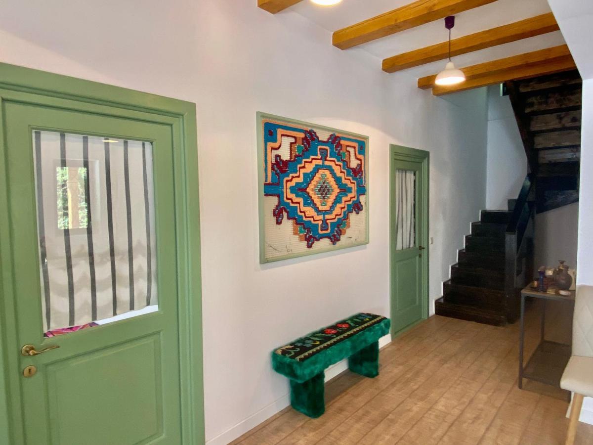 לינה וארוחת בוקר Colti Casa Lila מראה חיצוני תמונה