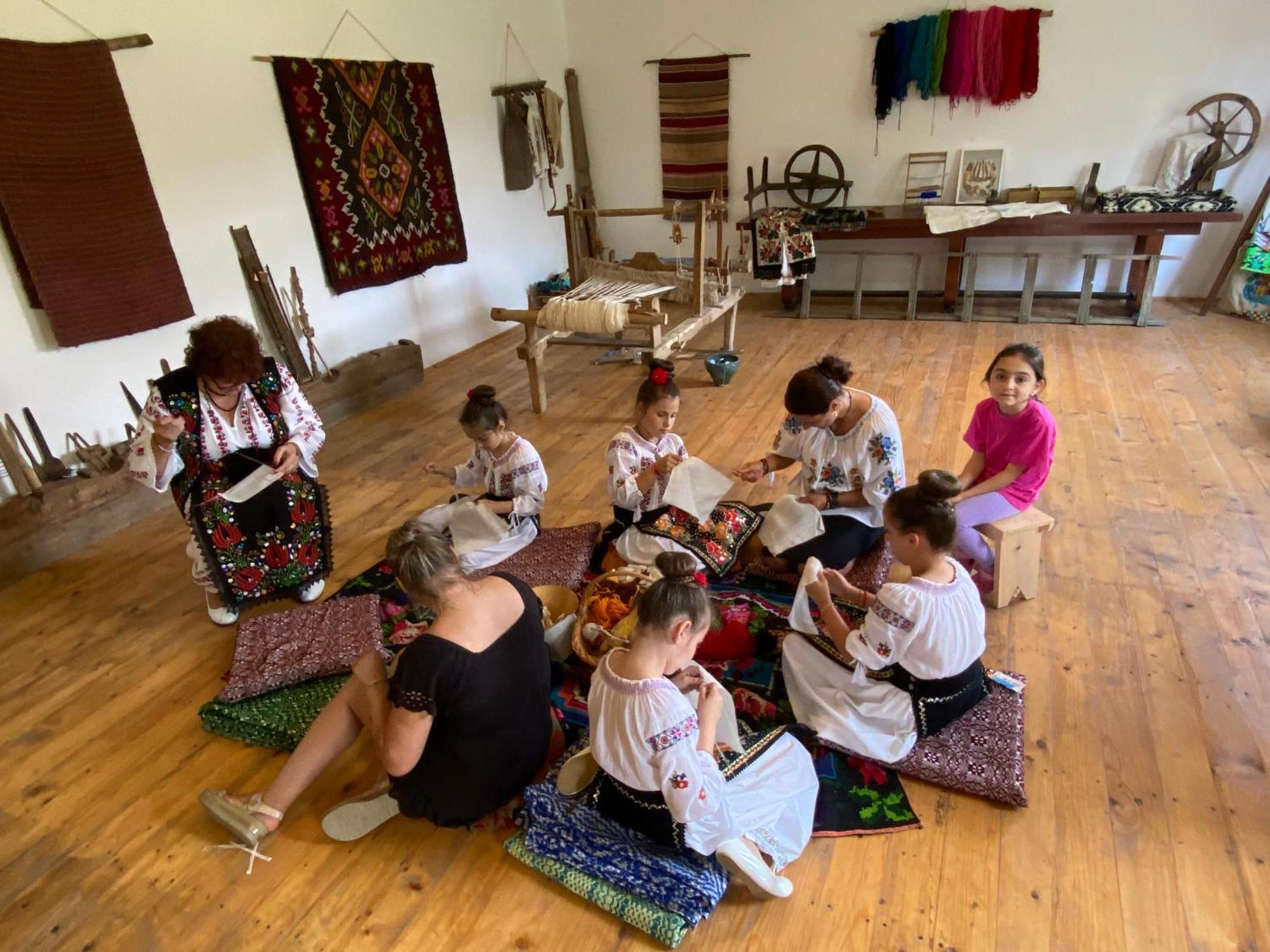 לינה וארוחת בוקר Colti Casa Lila מראה חיצוני תמונה